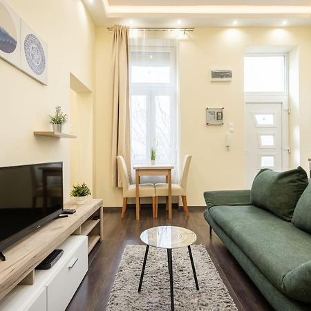 Peppy Home Of Harmony Βουδαπέστη Εξωτερικό φωτογραφία